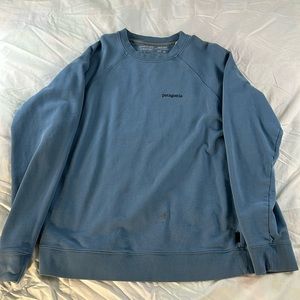 Men’s Patagonia crewneck Large
